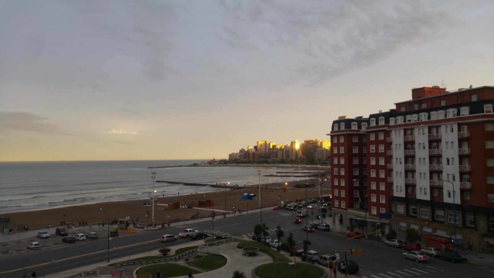 Departamento 2 ambientes con vista plena al mar. Punta Iglesia