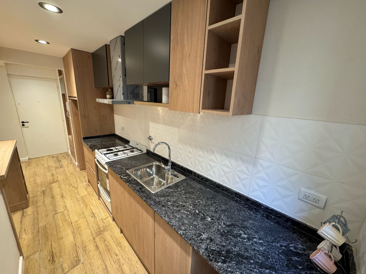 Departamento dos ambientes. Recilado y amoblado.Zona: Macrocentro