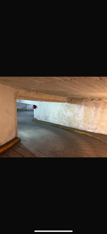 Cochera fija para auto o camioneta
