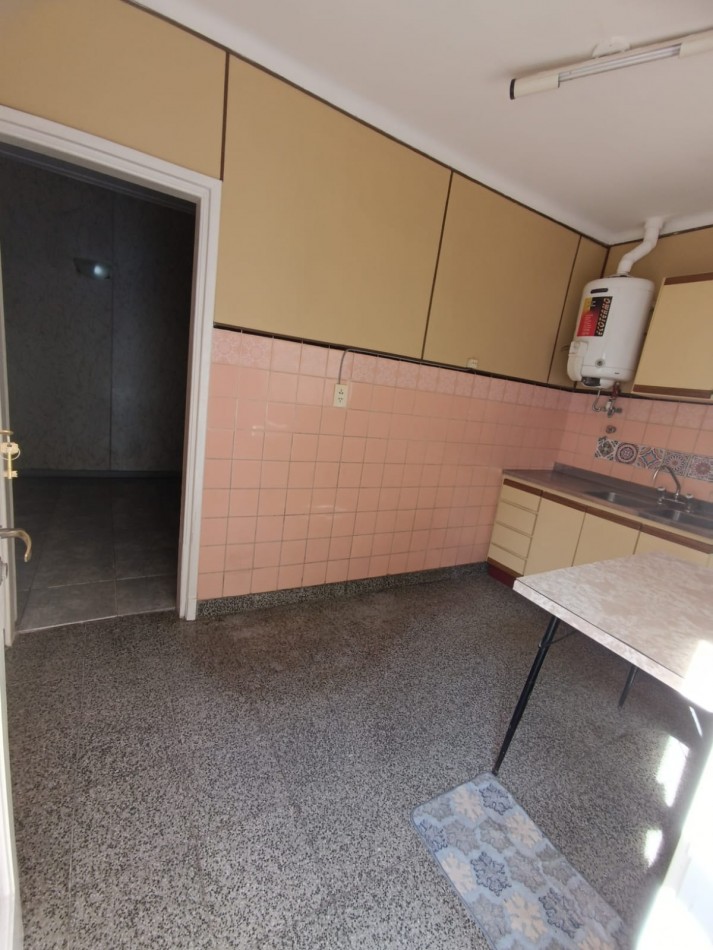 ALQUILER POR 24 MESES!!! P.H. TRES AMBIENTES. SOLO PERSONAS ADULTAS. ZONA: SAN JOSE