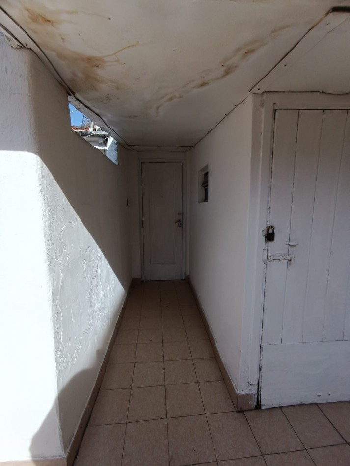 ALQUILER POR 24 MESES!!! P.H. TRES AMBIENTES. SOLO PERSONAS ADULTAS. ZONA: SAN JOSE