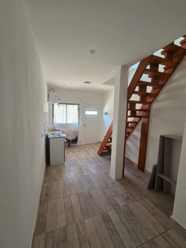 P.H. TRES AMBIENTES EN DUPLEX A LA CALLE. RECICLADO. DON BOSCO