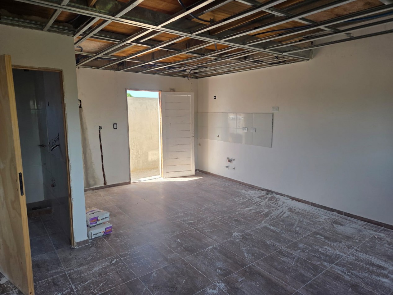 Duplex de tres ambientes a Estrenar. Zona: Don Bosco