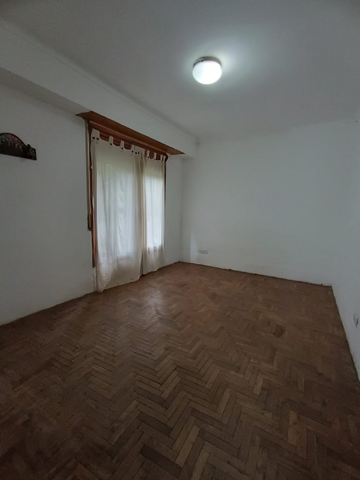 ALQUILER 24 MESES!!! Chalet cuatro ambientes en Bosque Perlata Ramos