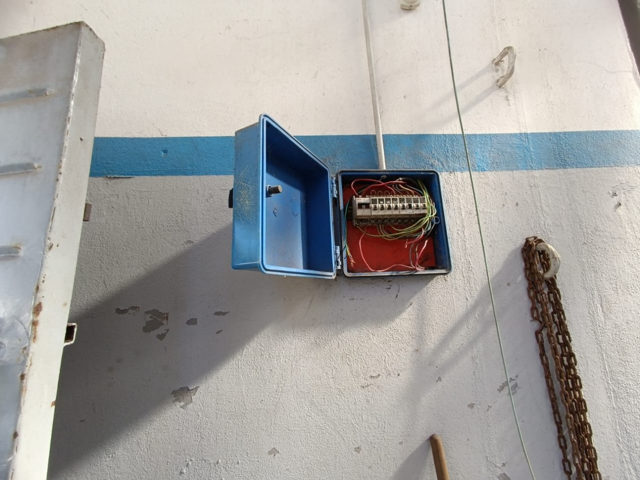 ALQUILER GALPON!!! GALPON APTO VARIOS RUBROS A MTS DE AVENIDA FORTUNATO DE LA PLAZA, 450 MTS. APTO CAMIONES