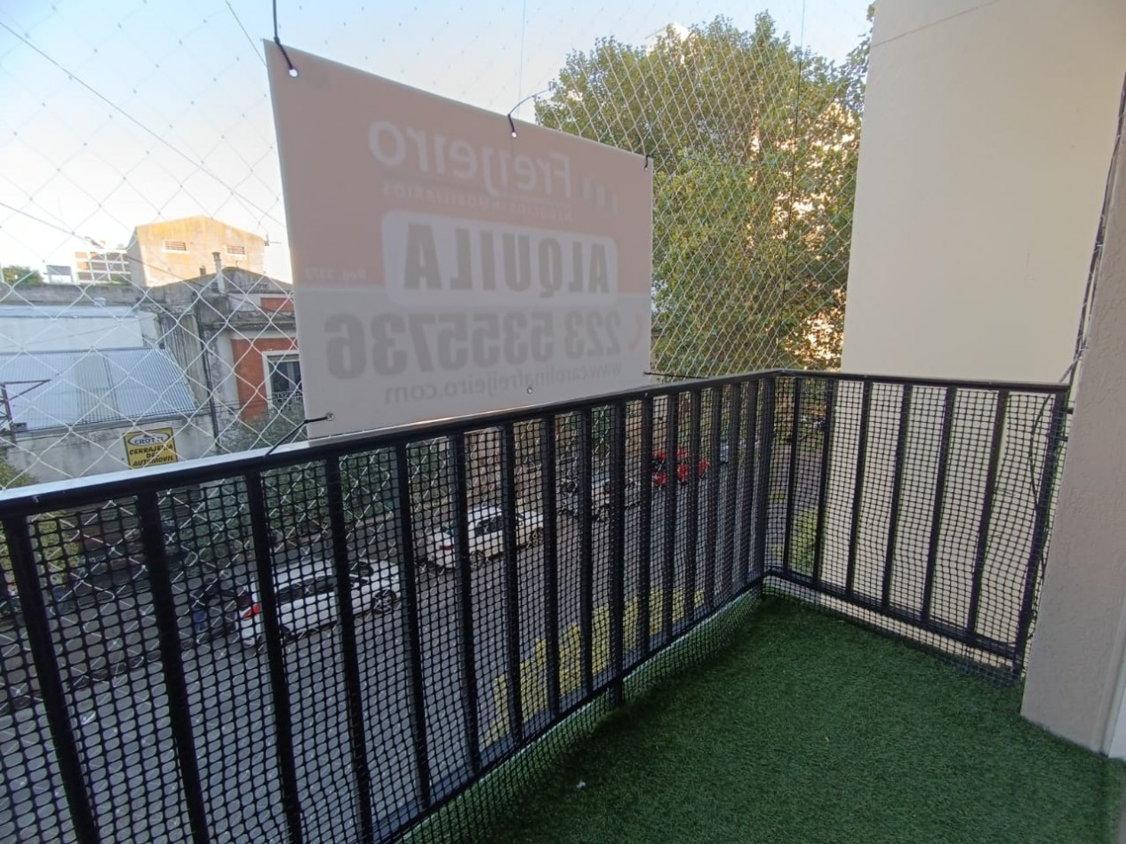 ALQUILER 24 MESES!!! DEPARTAMENTO TRES AMBIENTES A LA CALLE CON BALCON SALIENTE. MUY BUEN ESTADO. MACROCENTRO