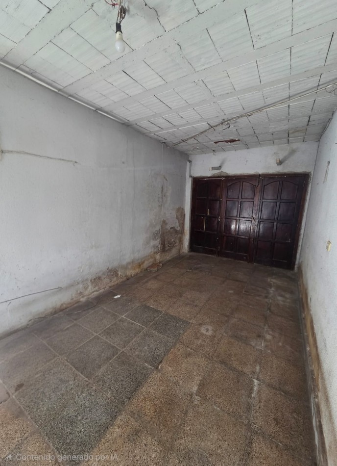 Chalet en p.h. de tres ambientes con garaje. Totalmente independiente. Villa Primera
