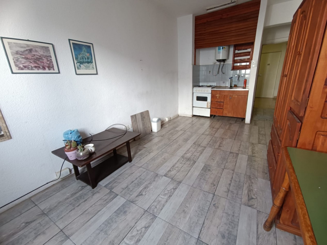 ALQUILER POR 24 MESES!! DEPARTAMENTO UN AMBIENTE AL CONTRAFRENTE LUMINOSO. PLAZA MITRE 