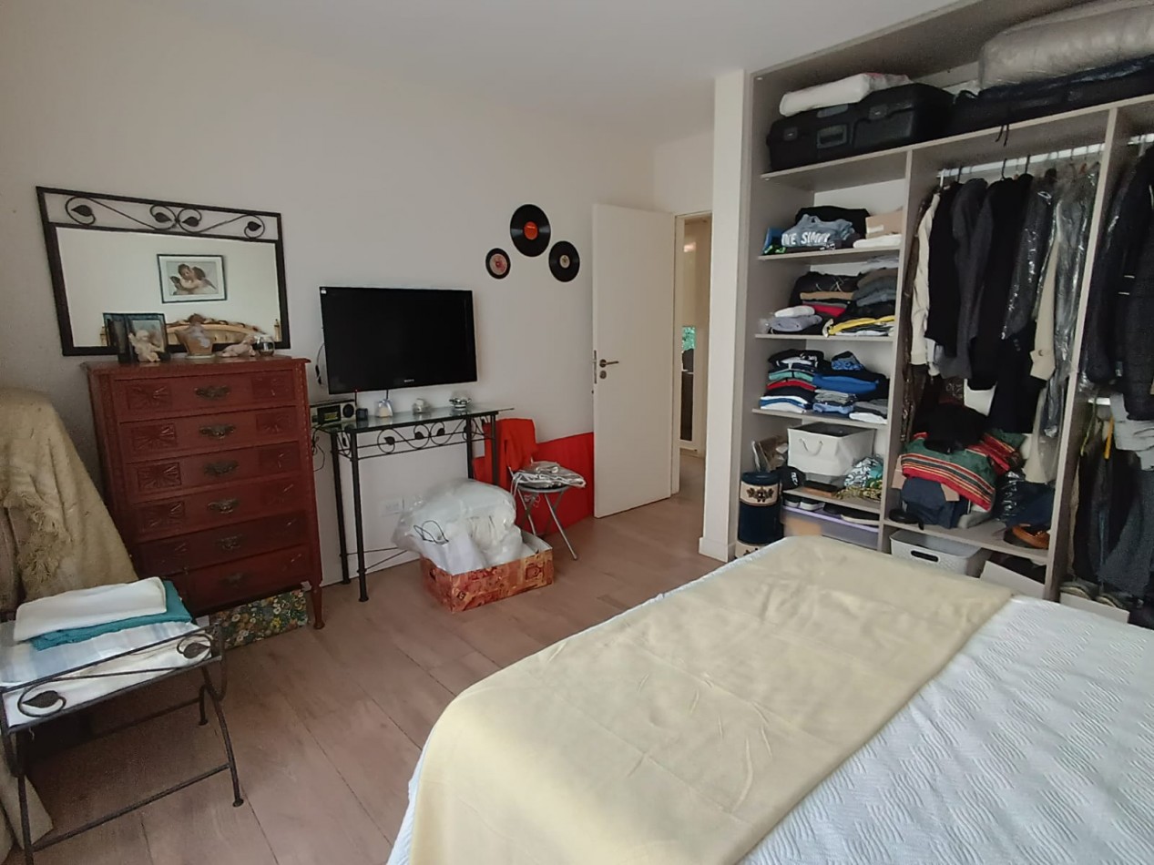 Casa de 4 ambientes en Barrio Privado Rumenco