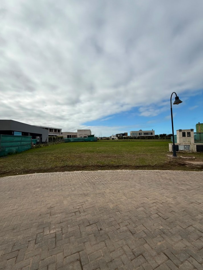 LOTE DE TERRENO EN BARRIO PRIVADO: DEVELOPER PARK (BIO 1)