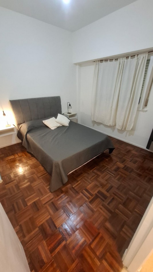Departamento dos ambientes amoblado. Zona: Centro