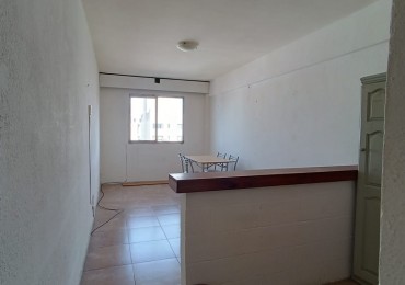 ALQUILER 24 MESES!! DEPARTAMENTO UN AMBIENTE  AL CONTRAFRENTE. PLAZA MITRE