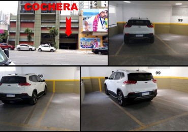 Cochera en Edificio amplia.