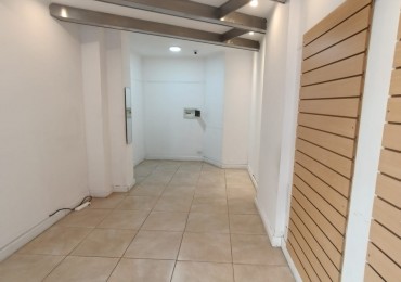 ALQUILER COMERCIAL!! LOCAL A LA CALLE. ZONA PLAZA COLON